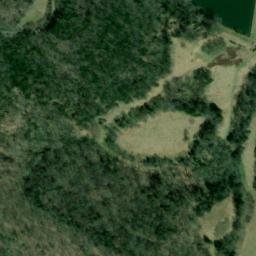 Satellite imagery of Gin Bluff, US