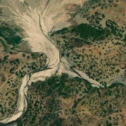 Satellite imagery of Sra Oum el Aïch, DZ