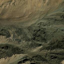 Satellite imagery of Kōh-e Dargow-e Panayr, AF