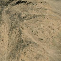 Satellite imagery of Kōh-e Dargow-e Panayr, AF
