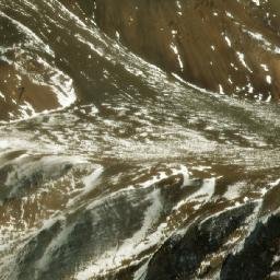 Satellite imagery of Kōh-e Surkh Khōz, AF