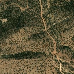 Satellite imagery of Mechat el Garf, DZ