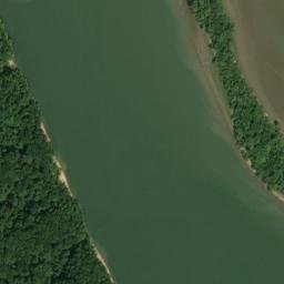 Satellite imagery of McCauleys Bluff, US