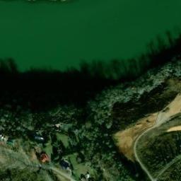 Satellite imagery of Hewitt Bluff, US