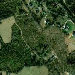 Satellite imagery of Hewitt Bluff, US