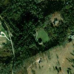 Satellite imagery of Hewitt Bluff, US