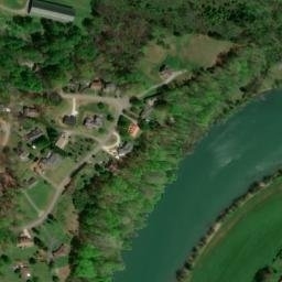 Satellite imagery of Eight Acre Bluff, US