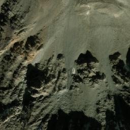 Satellite imagery of Kōh-e Kamanduk, AF
