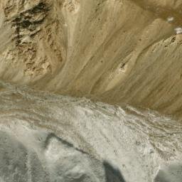 Satellite imagery of Shākh-e Āwāragī, AF