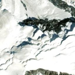 Satellite imagery of Thotidom Zom, PK