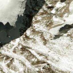 Satellite imagery of Ghund Orest Zom, PK