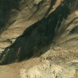 Satellite imagery of Kūh-e Sīāh Āb Darreh, IR