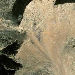 Satellite imagery of Kōh-e Shāh-e Daryāābād, AF