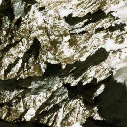 Satellite imagery of Kōh-e Ḩowẕ-e Kabūd, AF