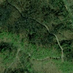 Satellite imagery of Vann Cliff, US