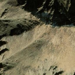 Satellite imagery of Kōh-e Mīānah-ye Anjuman, AF