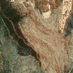 Satellite imagery of Wa‘rat al Khanāzīr, SY