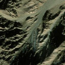Satellite imagery of Kōh-e Mīānah-ye Anjuman, AF