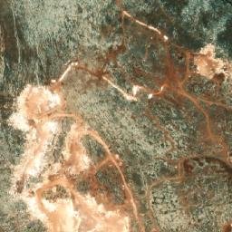 Satellite imagery of Wa‘rat al Khanāzīr, SY
