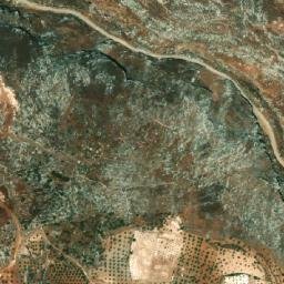 Satellite imagery of Wa‘rat al Khanāzīr, SY