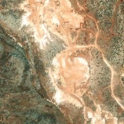 Satellite imagery of Wa‘rat al Khanāzīr, SY