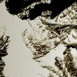 Satellite imagery of Kōh-e Sar-e Darah-ye Āwdār, AF