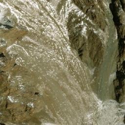 Satellite imagery of Shākh-e Āwtānī, AF