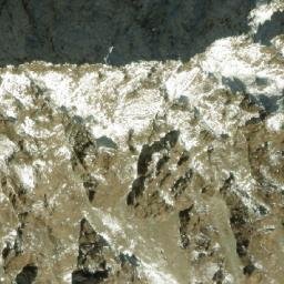 Satellite imagery of Shākh-e Āwtānī, AF