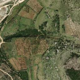 Satellite imagery of Ḑahr ar Rujm, SY