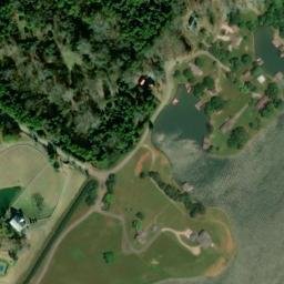 Satellite imagery of Leeper Bluff, US