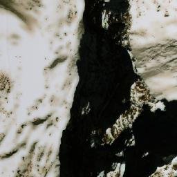 Satellite imagery of Kōh-e Firāzin, AF