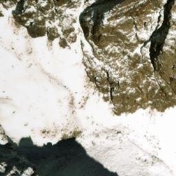 Satellite imagery of Kōh-e Firāzin, AF