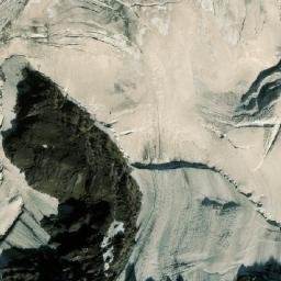 Satellite imagery of Kōh-e Pōghsōk, AF