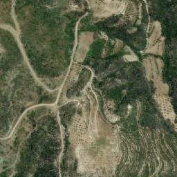 Satellite imagery of Shaqfat az̧ Z̧ahrah, SY