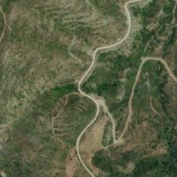 Satellite imagery of Shaqfat az̧ Z̧ahrah, SY