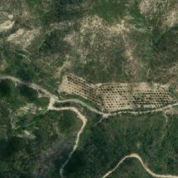 Satellite imagery of Shaqfat az̧ Z̧ahrah, SY