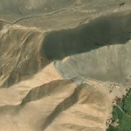 Satellite imagery of Darah-ye Awrayzān, AF