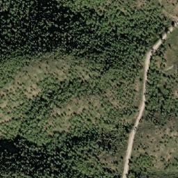 Satellite imagery of Ḩarf al Qashsh, SY