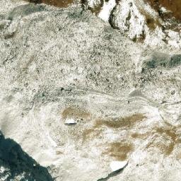 Satellite imagery of Kōh-e Darahgak, AF