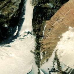 Satellite imagery of Kōh-e Tōluksāy, AF