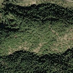 Satellite imagery of Ḩarf al Qashsh, SY