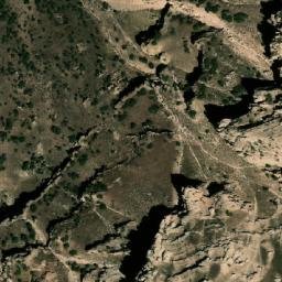 Satellite imagery of Kham-e Yakhdān, AF