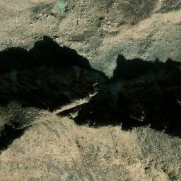 Satellite imagery of Sar-e Qirāndarah, AF