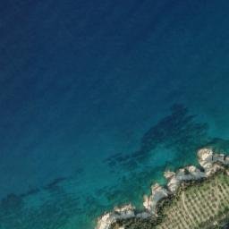 Satellite imagery of Ra’s al Khinzīr as Sūrī, SY