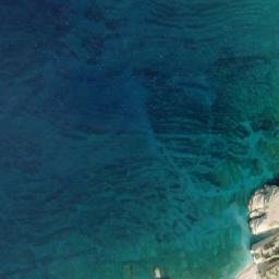 Satellite imagery of Qabouch Mrara, SY