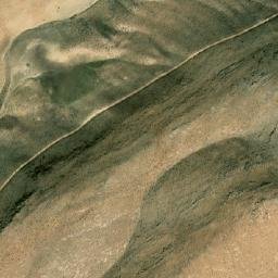 Satellite imagery of Ma‘dan-e Kohneh Dar, IR