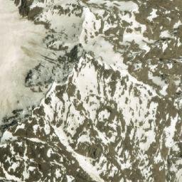 Satellite imagery of Kōh-e Begāmḏā, AF