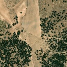 Satellite imagery of El Hadjarat el Beïda, DZ