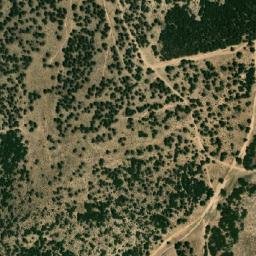Satellite imagery of El Hadjarat el Beïda, DZ