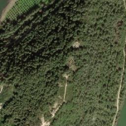 Satellite imagery of Z̧ahr ash Shaykh Salmān, SY